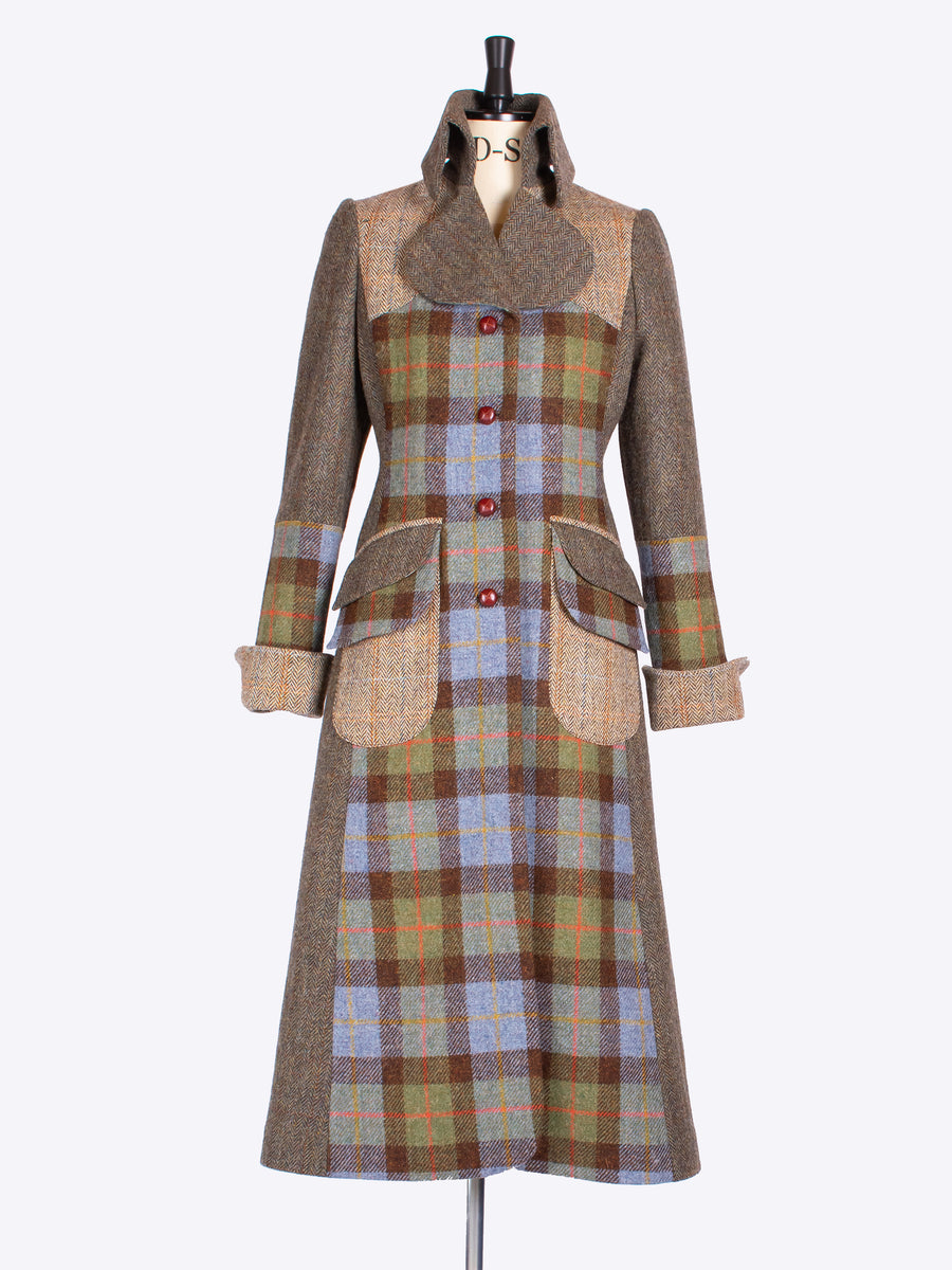 made in New Forest MacLeod moss green and beige country style wool fitted coat