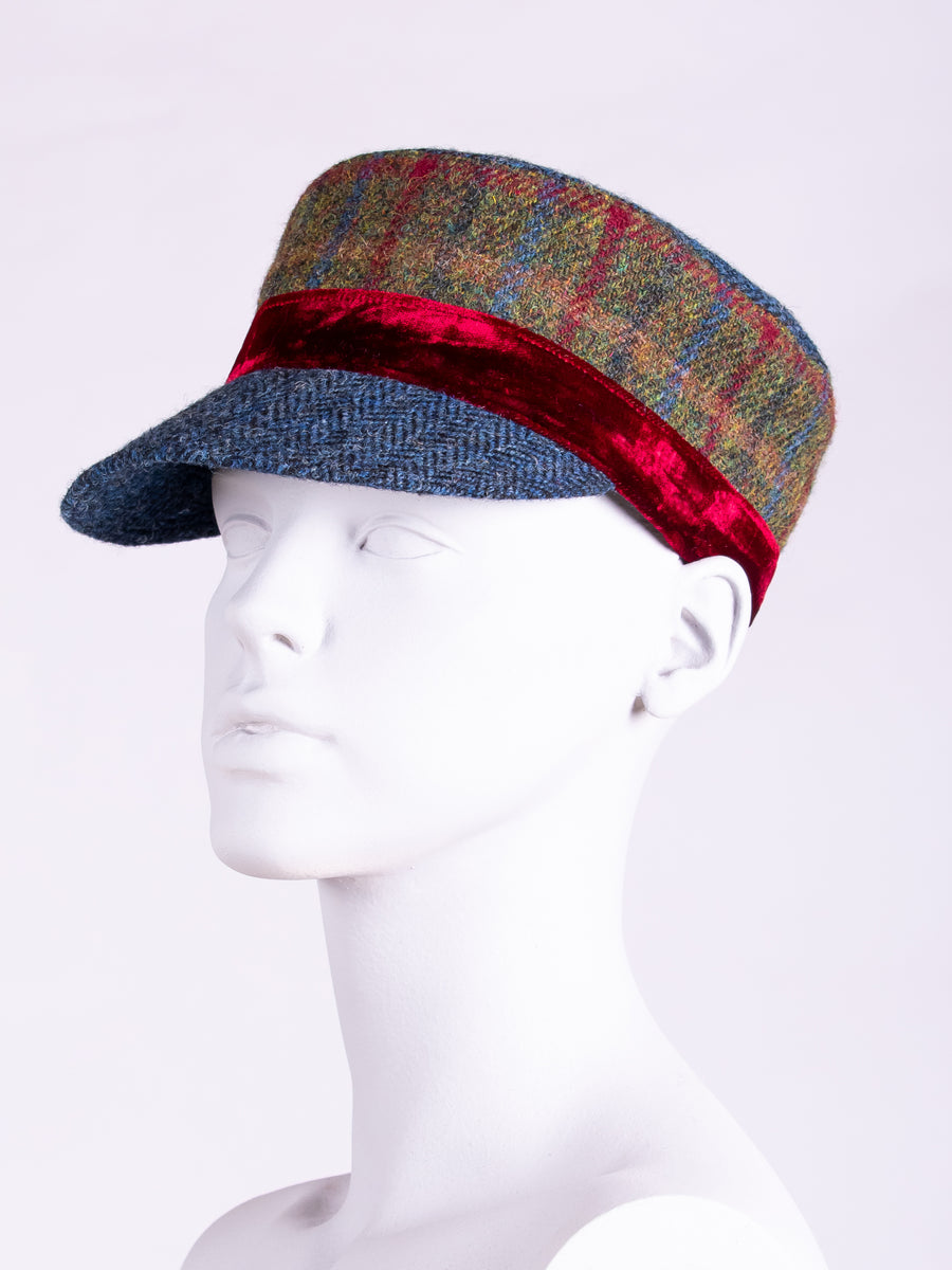 Sustainable luxury - mans tweed cap
