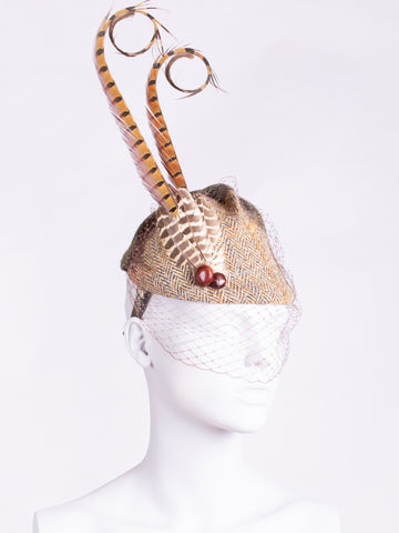 Beige and moss green highland pleat tweed hat 